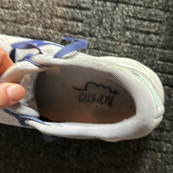 Brooks Adrenaline GTS 22, Narrow 2A - Picture 5 of 8